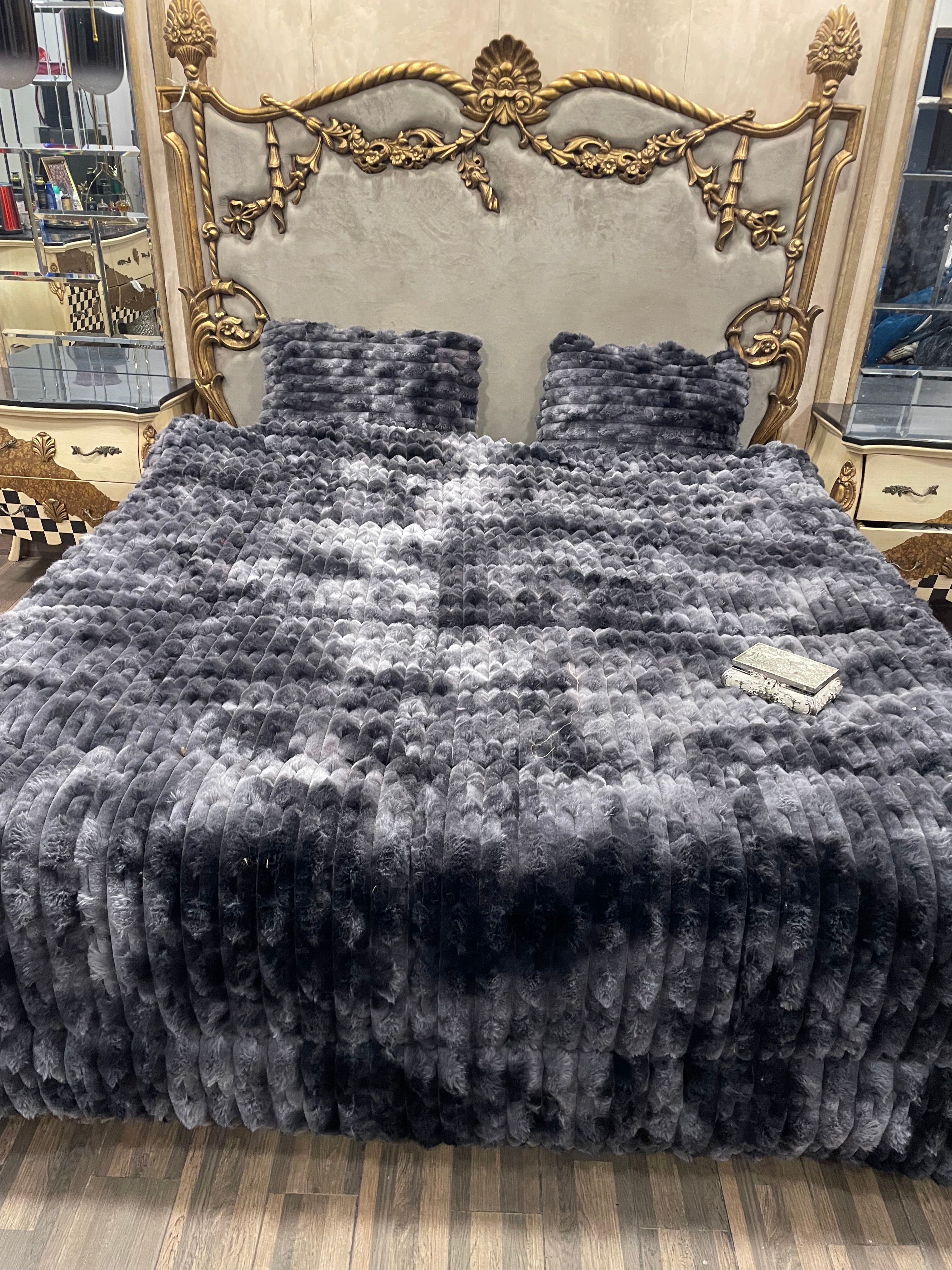 Bao Black Gray 4️⃣PC Razai set