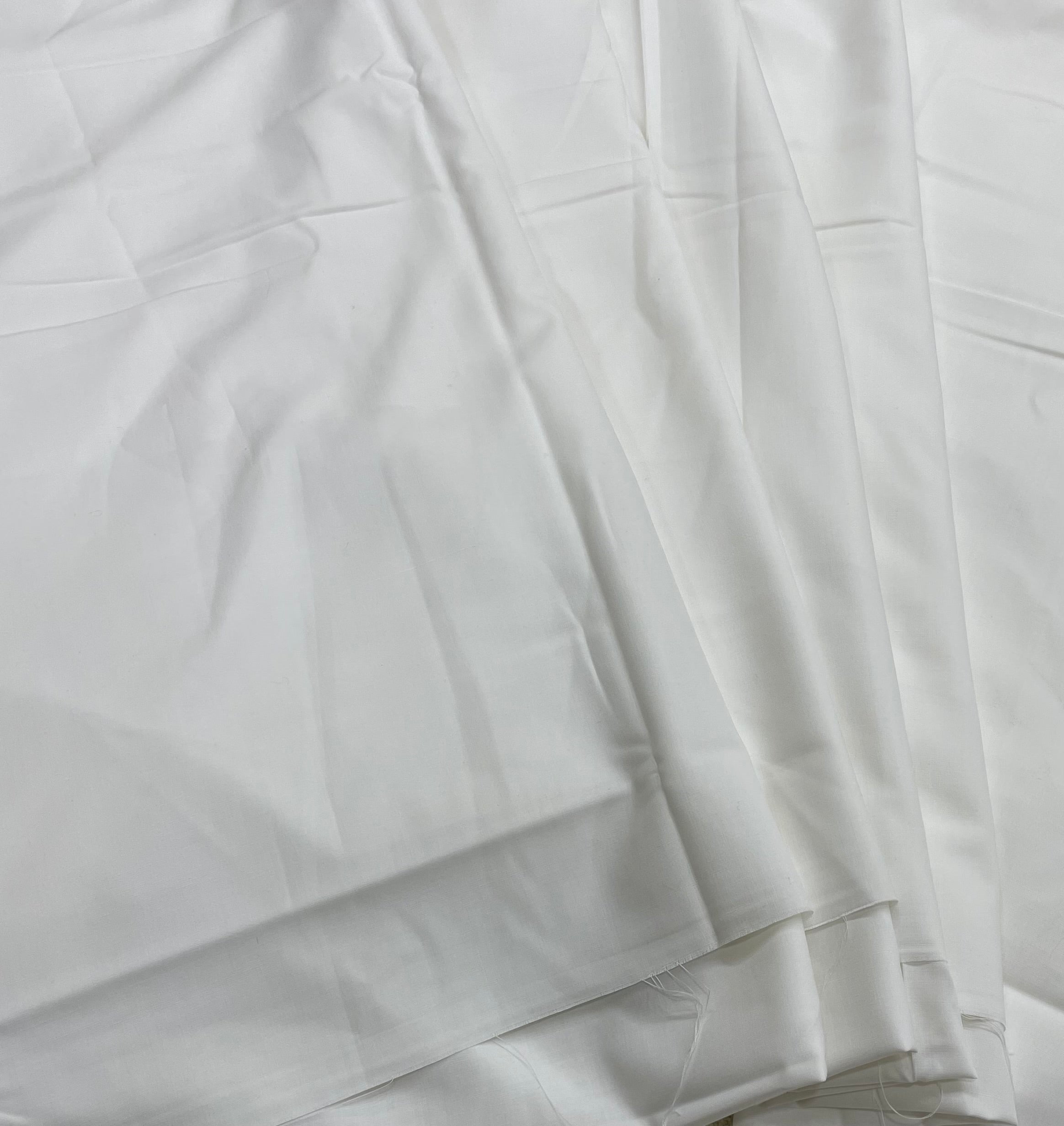 Wash & Wear  offwhite  suit