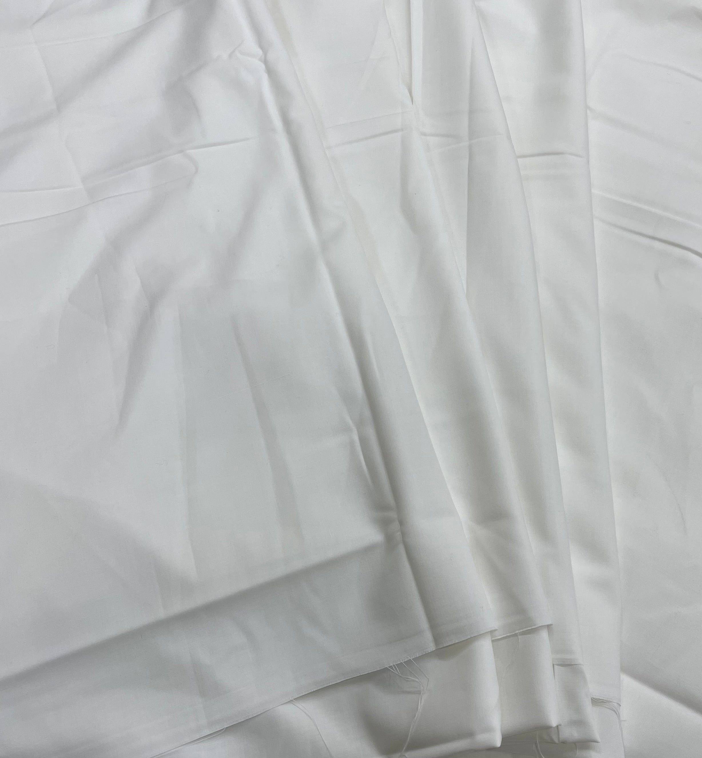 Wash & Wear  offwhite  suit