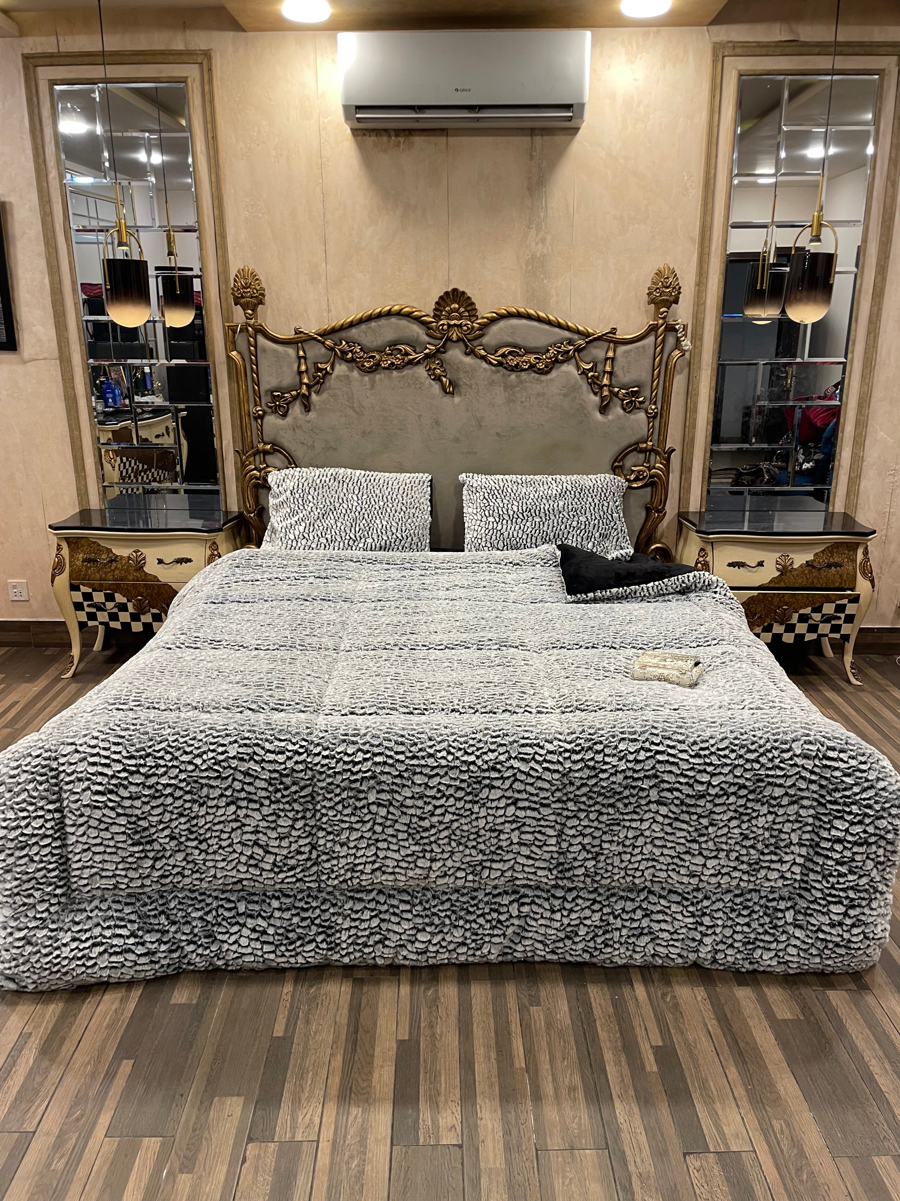 BBL Soft Black 4️⃣PC Razai set