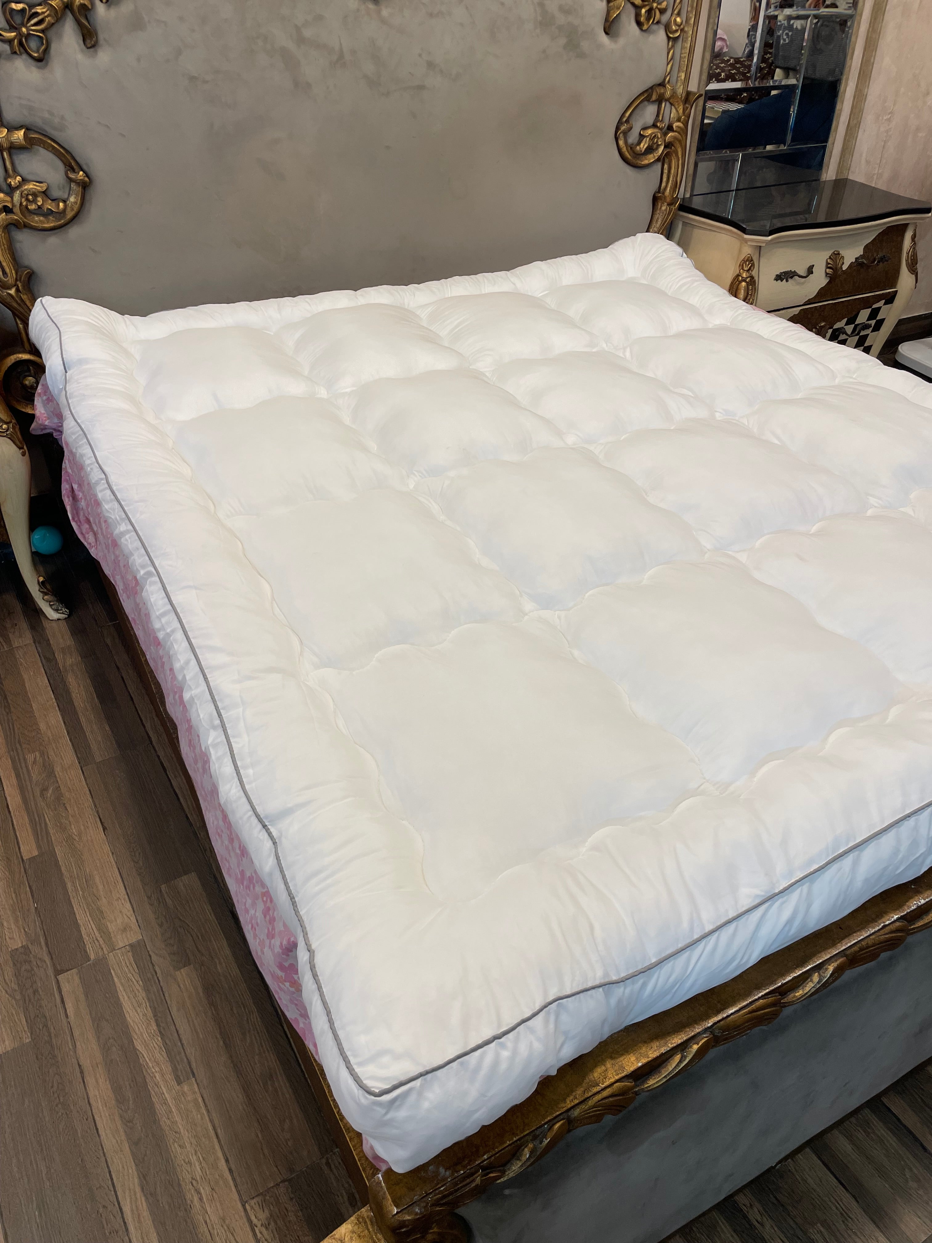 medicated Mattress Topper White