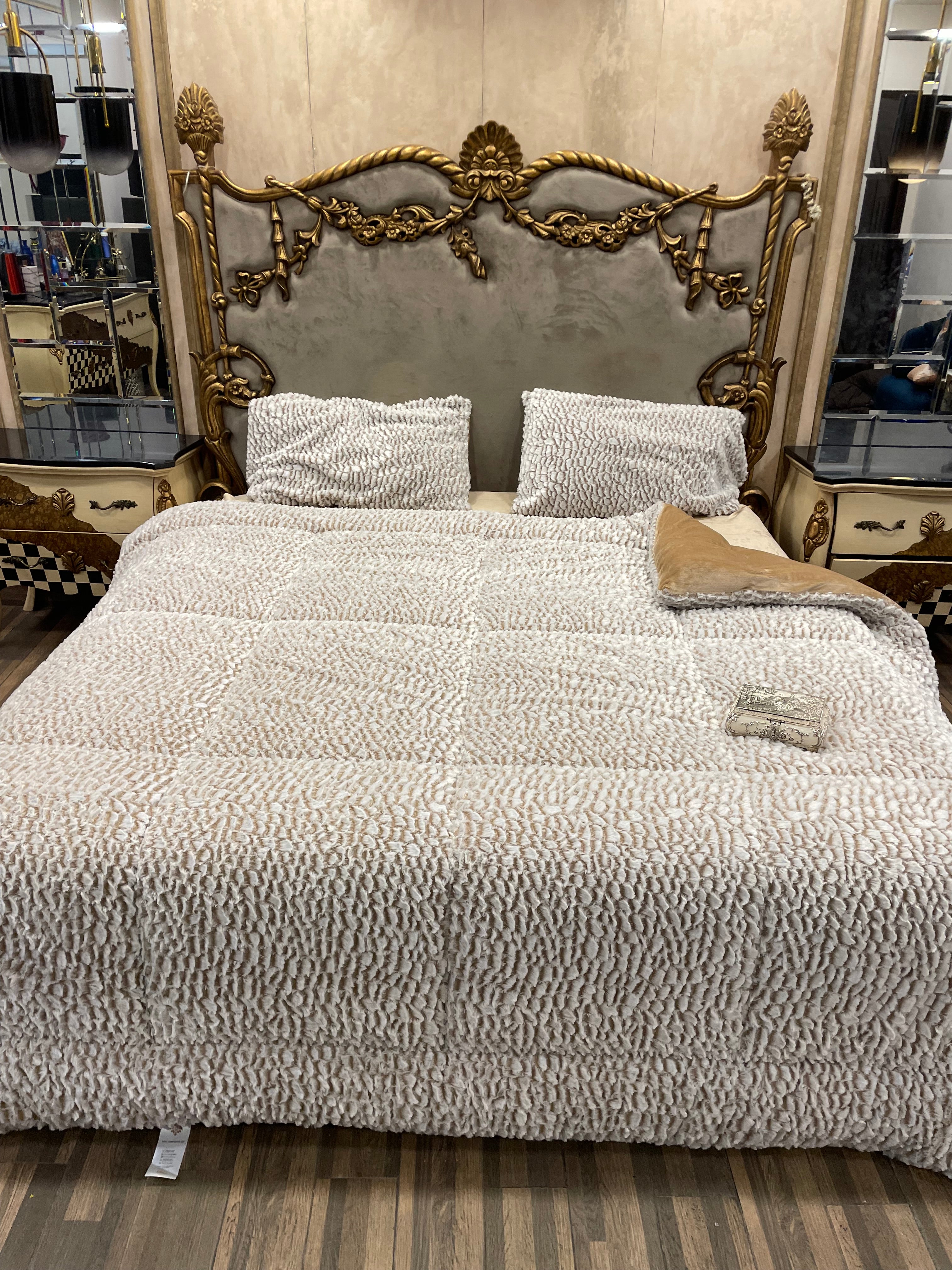 BBL Soft Cream 4️⃣PC Razai set