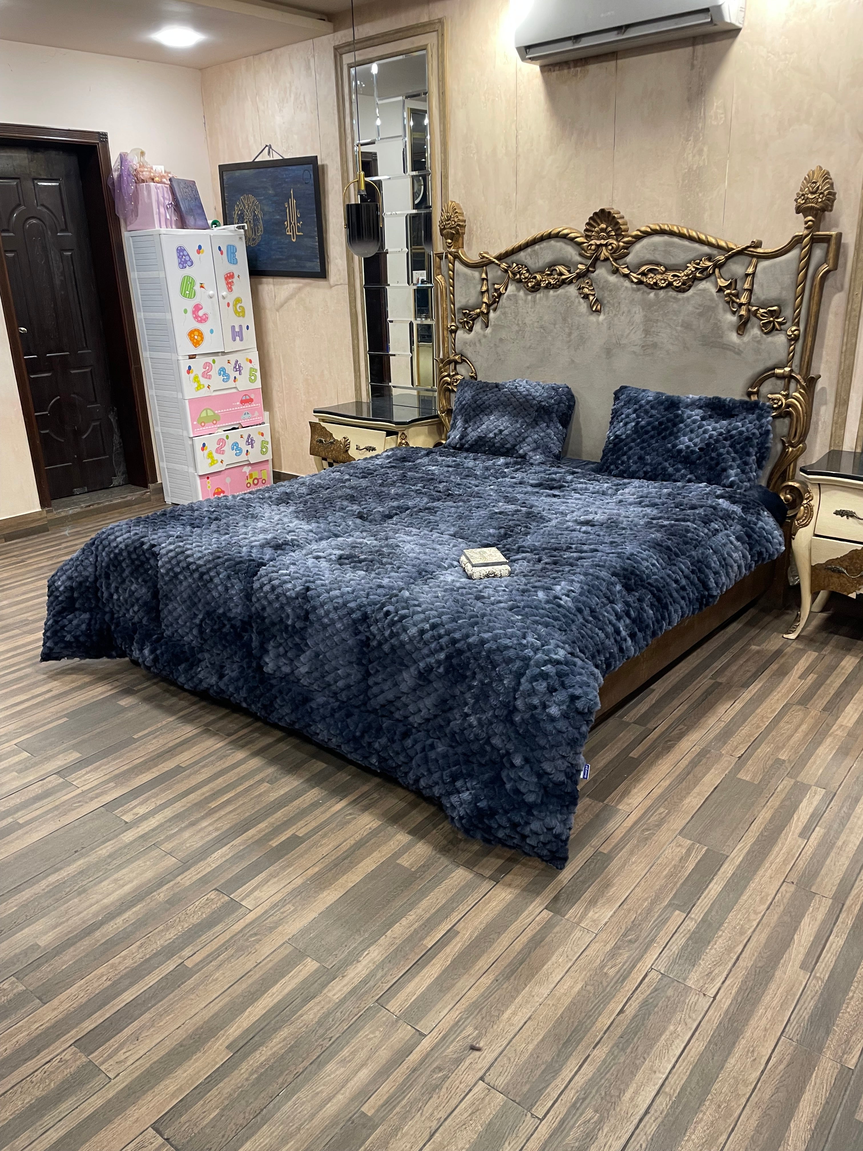 Shaded Jin Dark Blue Gray 4️⃣PC Razai set