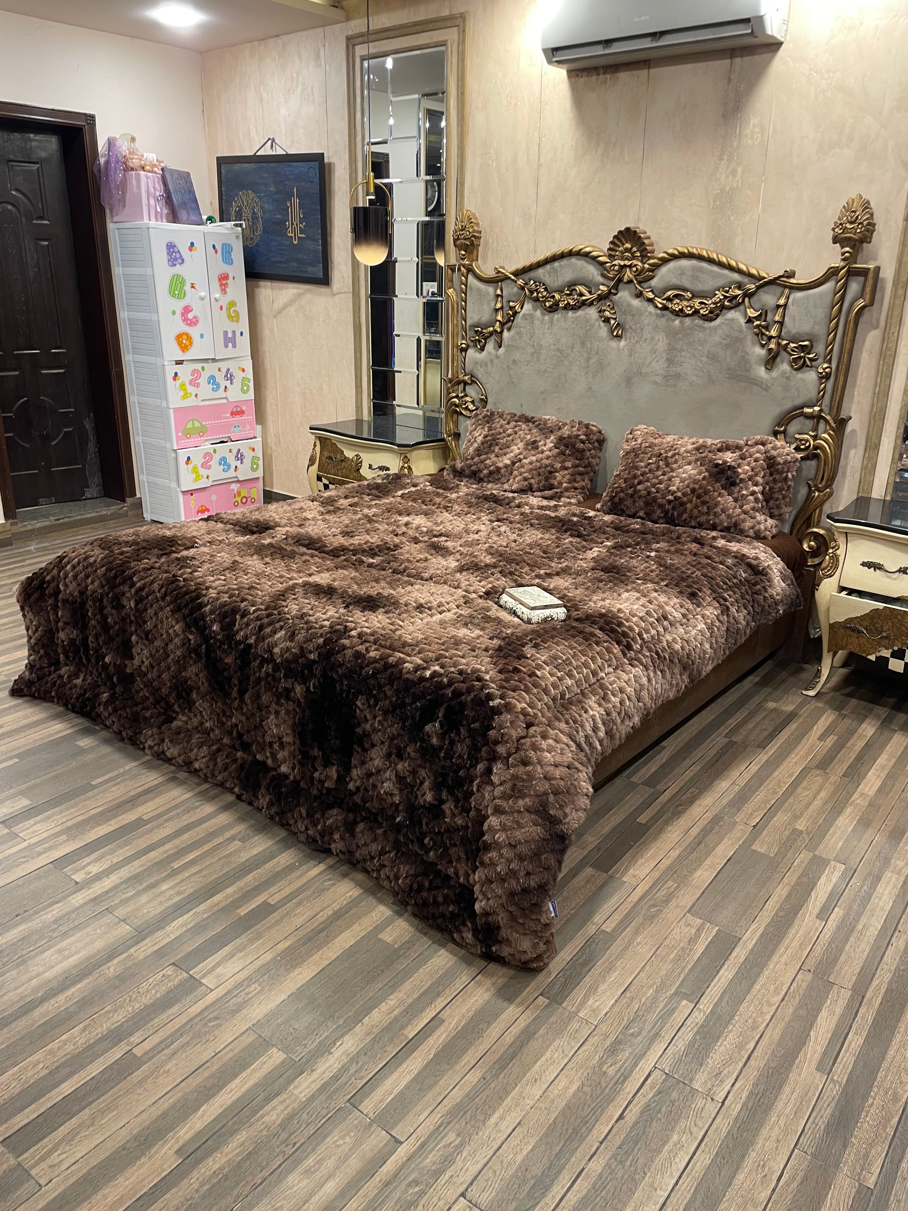 Shaded Jin brown 4️⃣PC Razai set