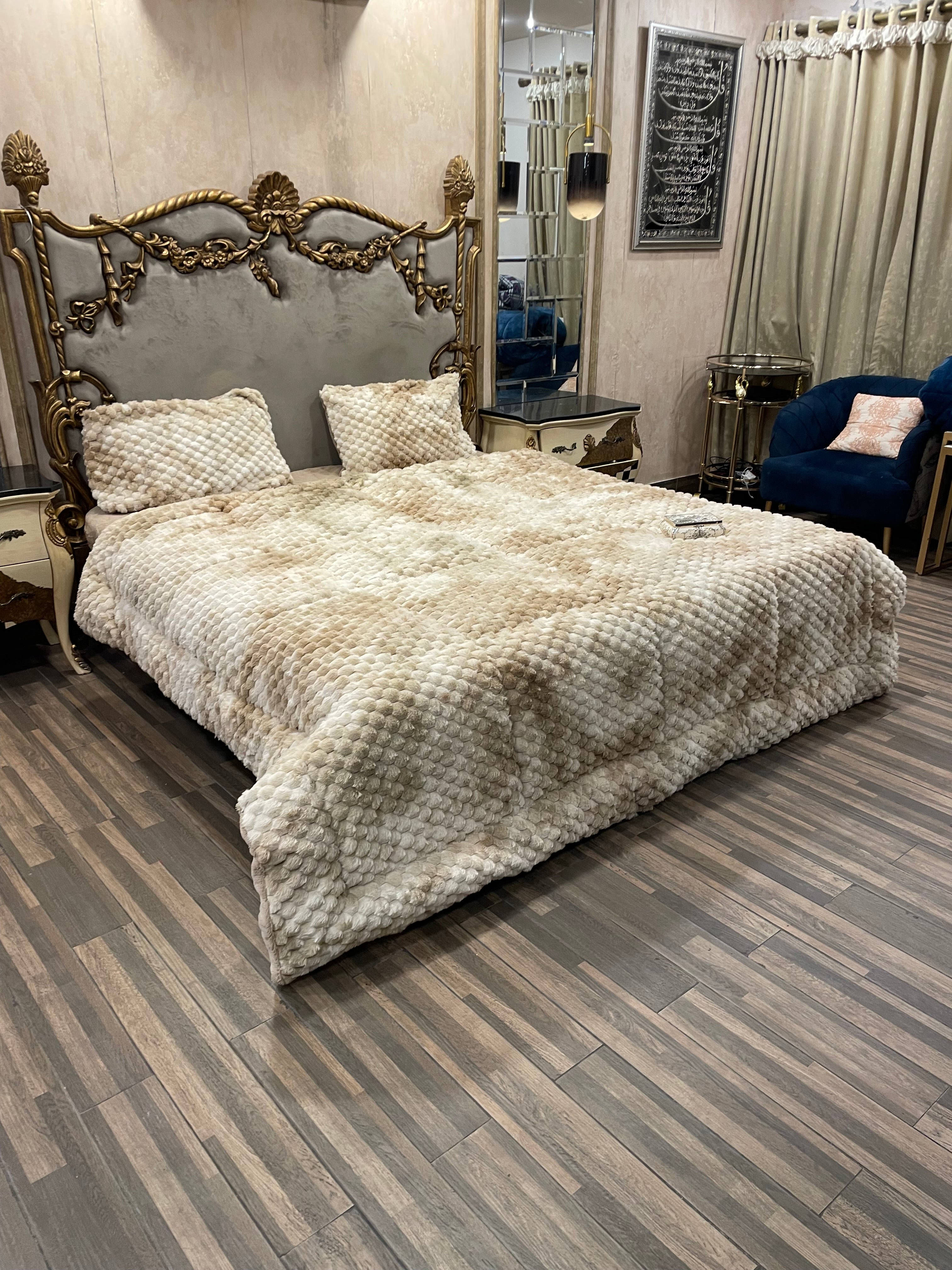 Shaded Jin Offwhite  4️⃣PC Razai set