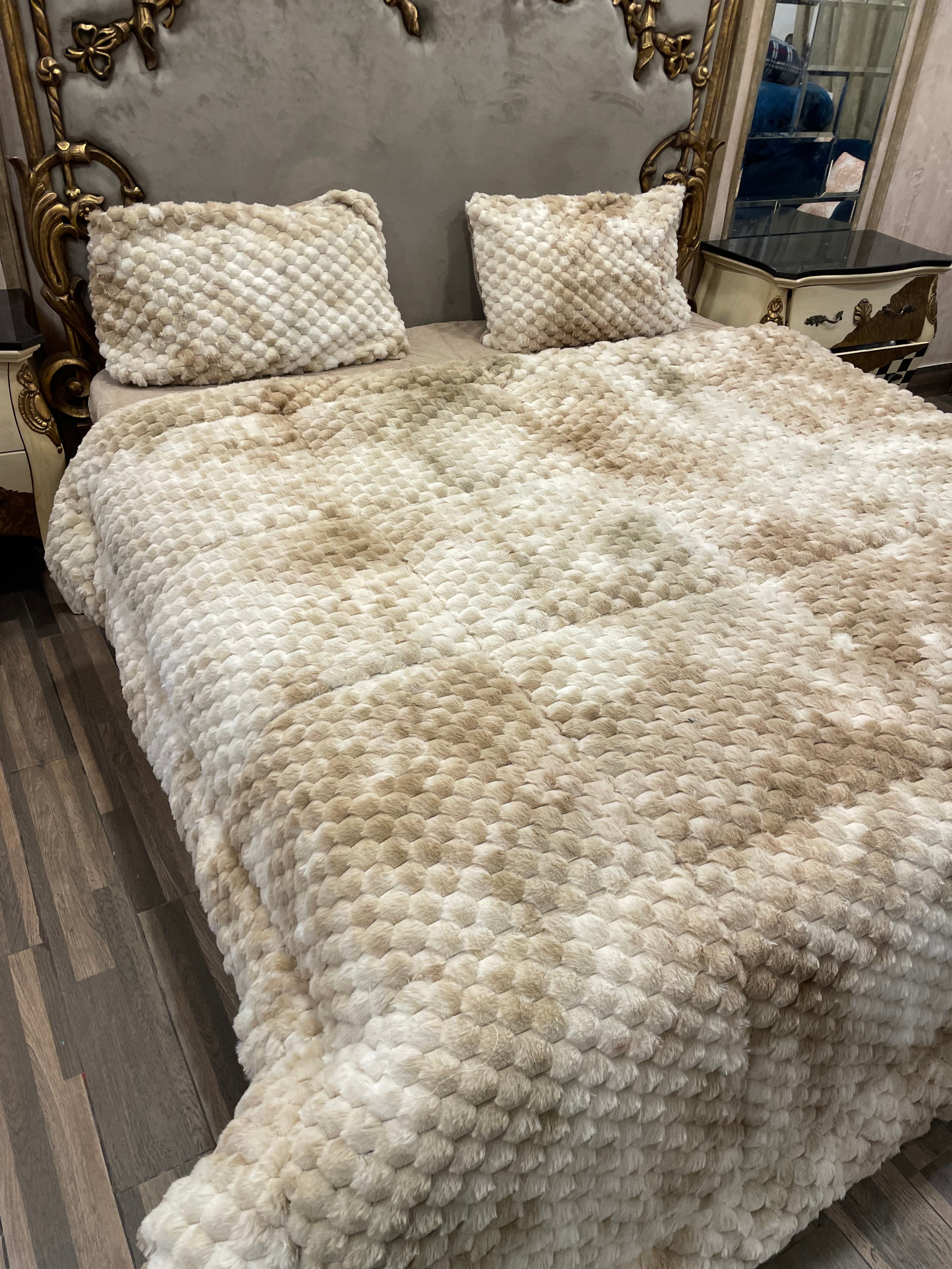 Shaded Jin Offwhite  4️⃣PC Razai set