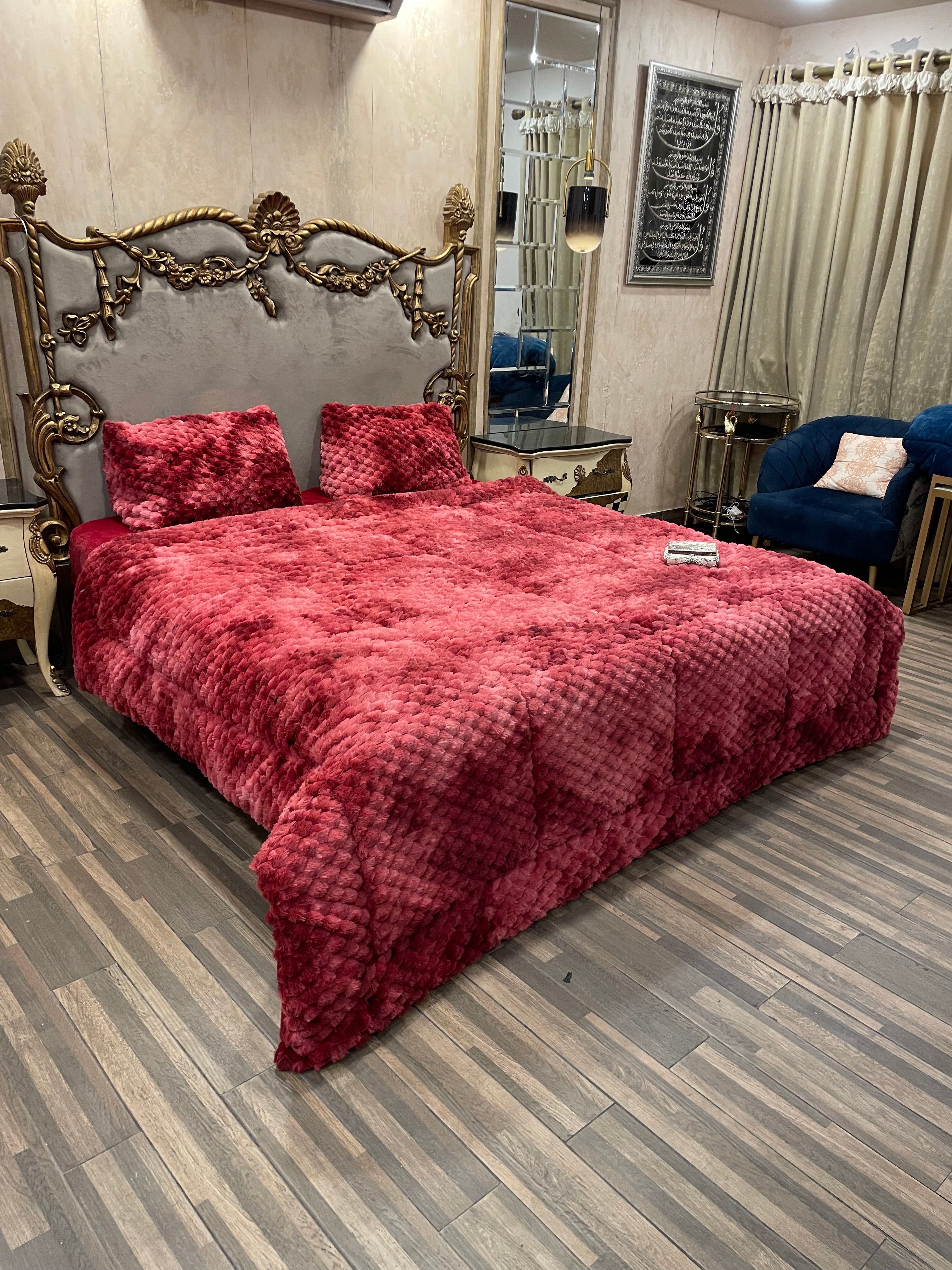 Red Razai Shaded Jin mehroon 4️⃣PC Razai set