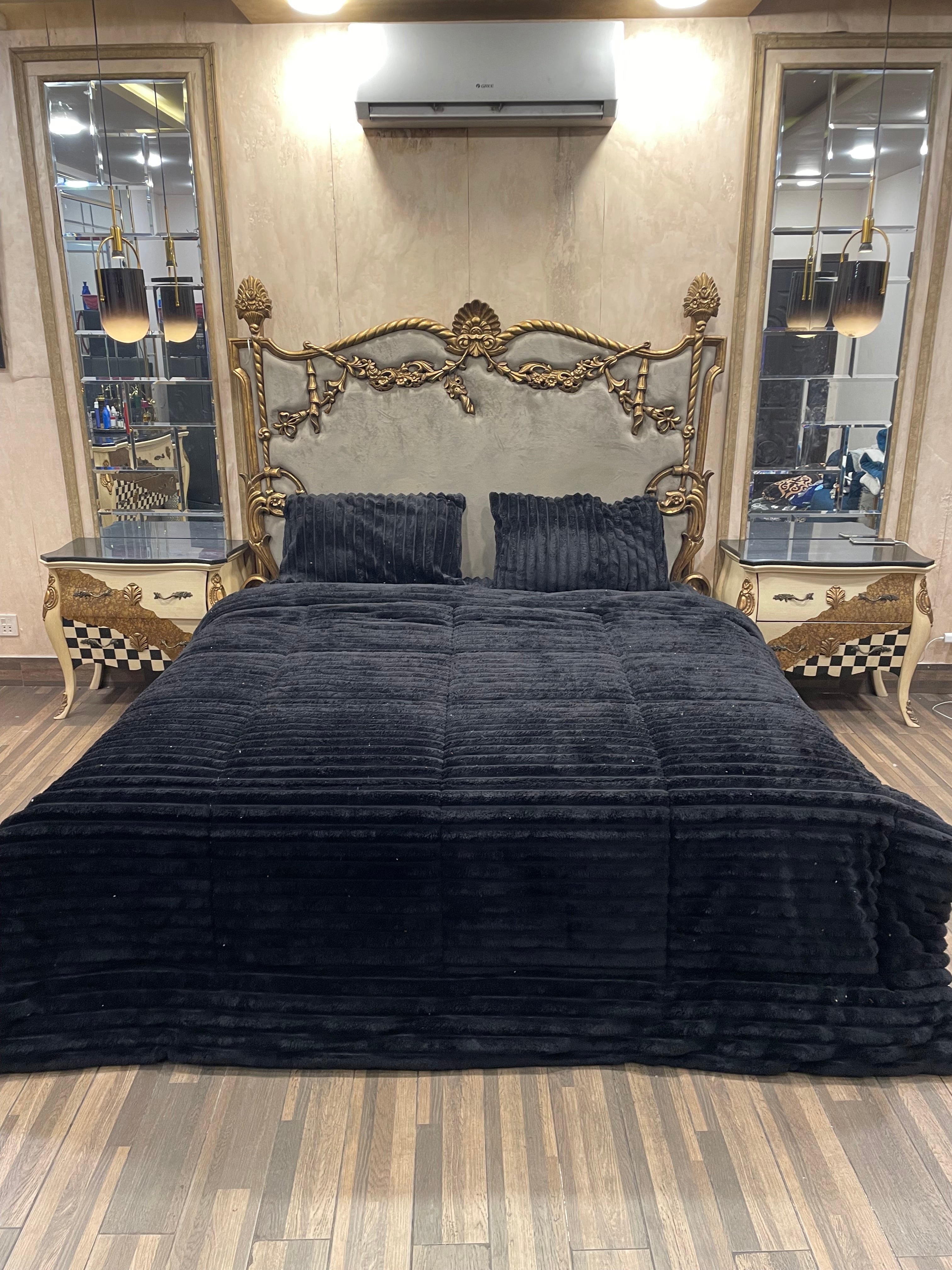 Soft Touch Black  4️⃣PC Razai set