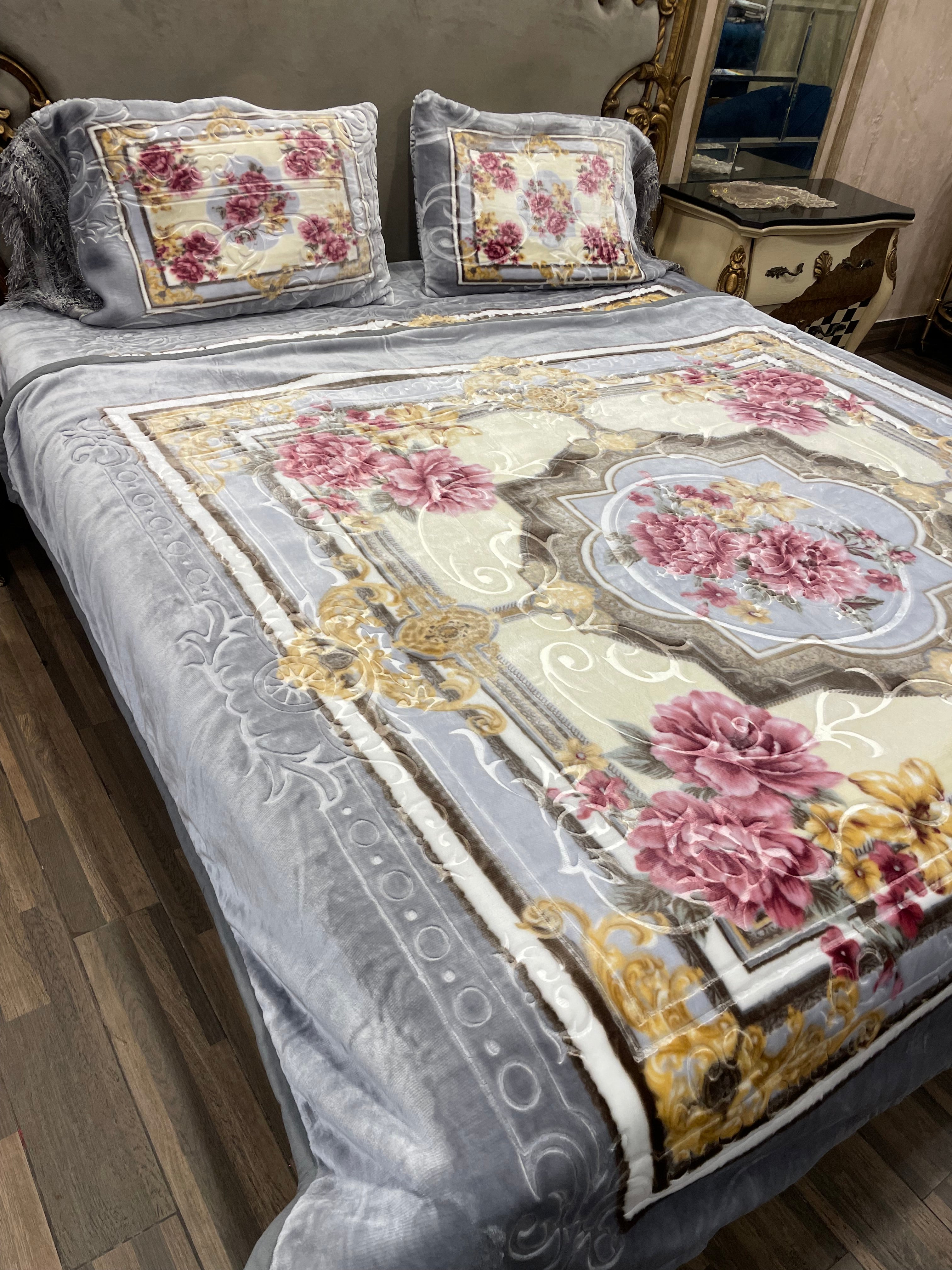 4️⃣ PC BBL Gray BLANKET/KAMBLE