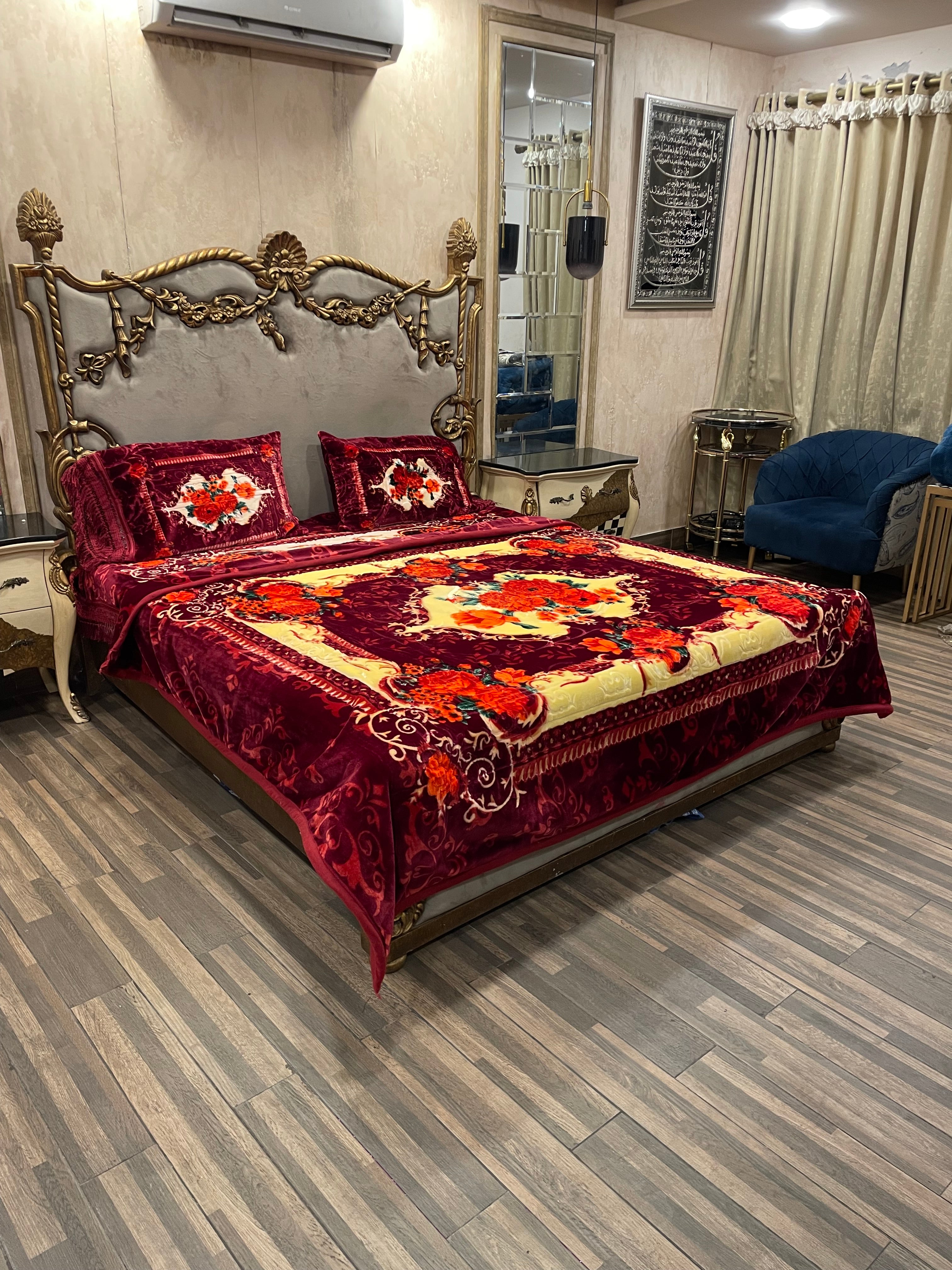 4️⃣ PC BBL Mehroon BLANKET/KAMBLE