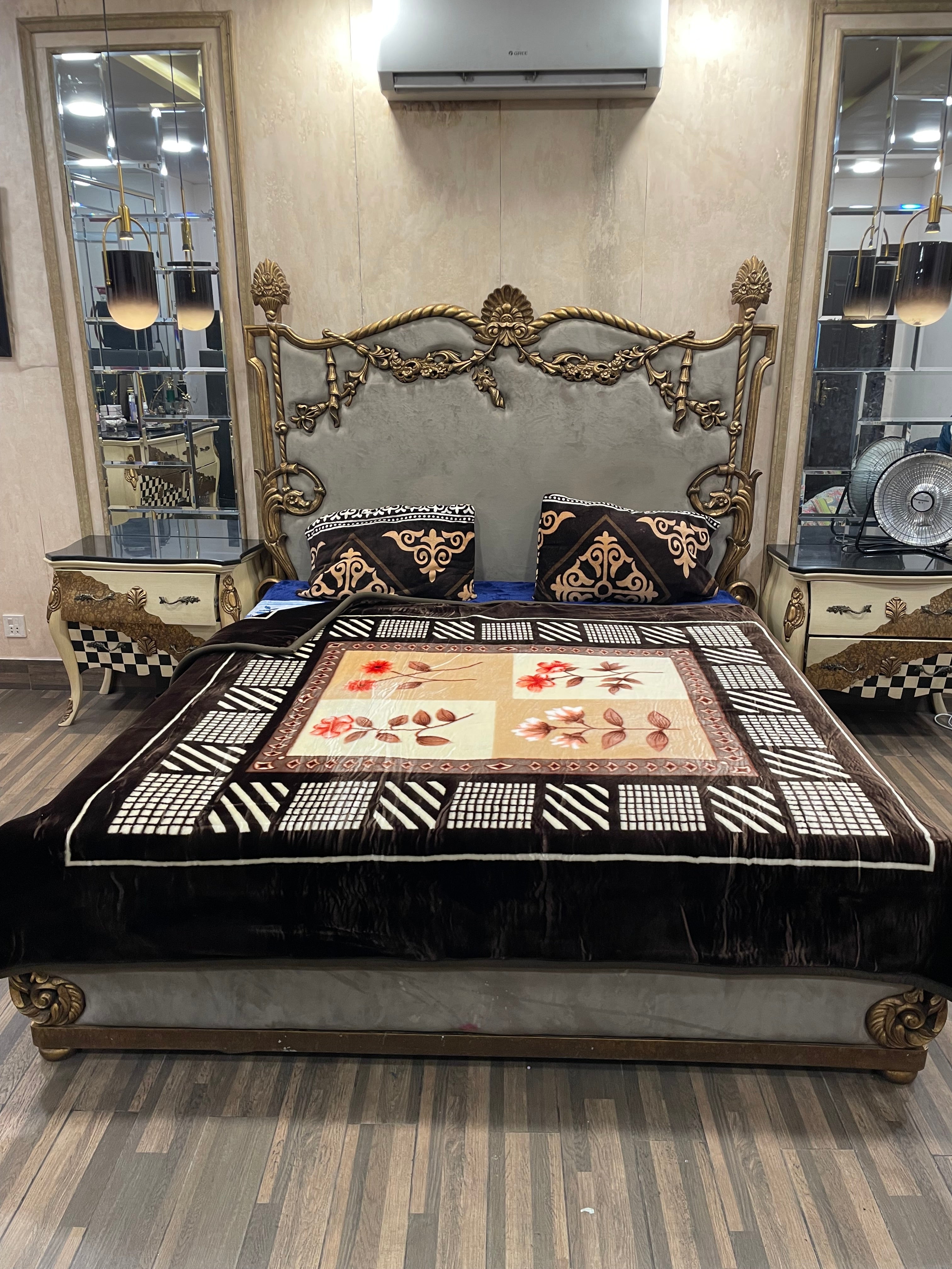 1️⃣ PC Spanish BLANKET/KAMBLE