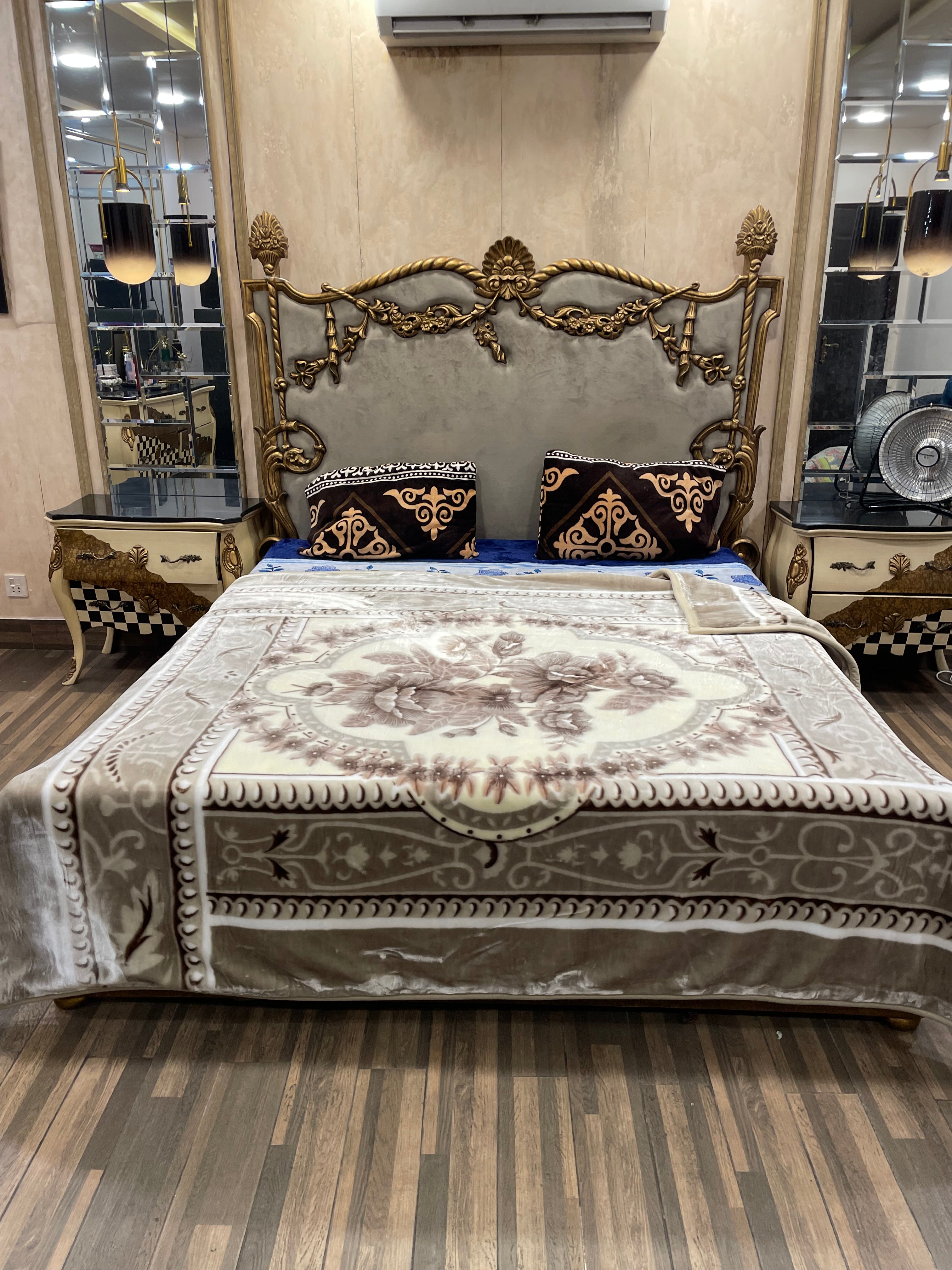 1️⃣ PC Spanish BLANKET/KAMBLE