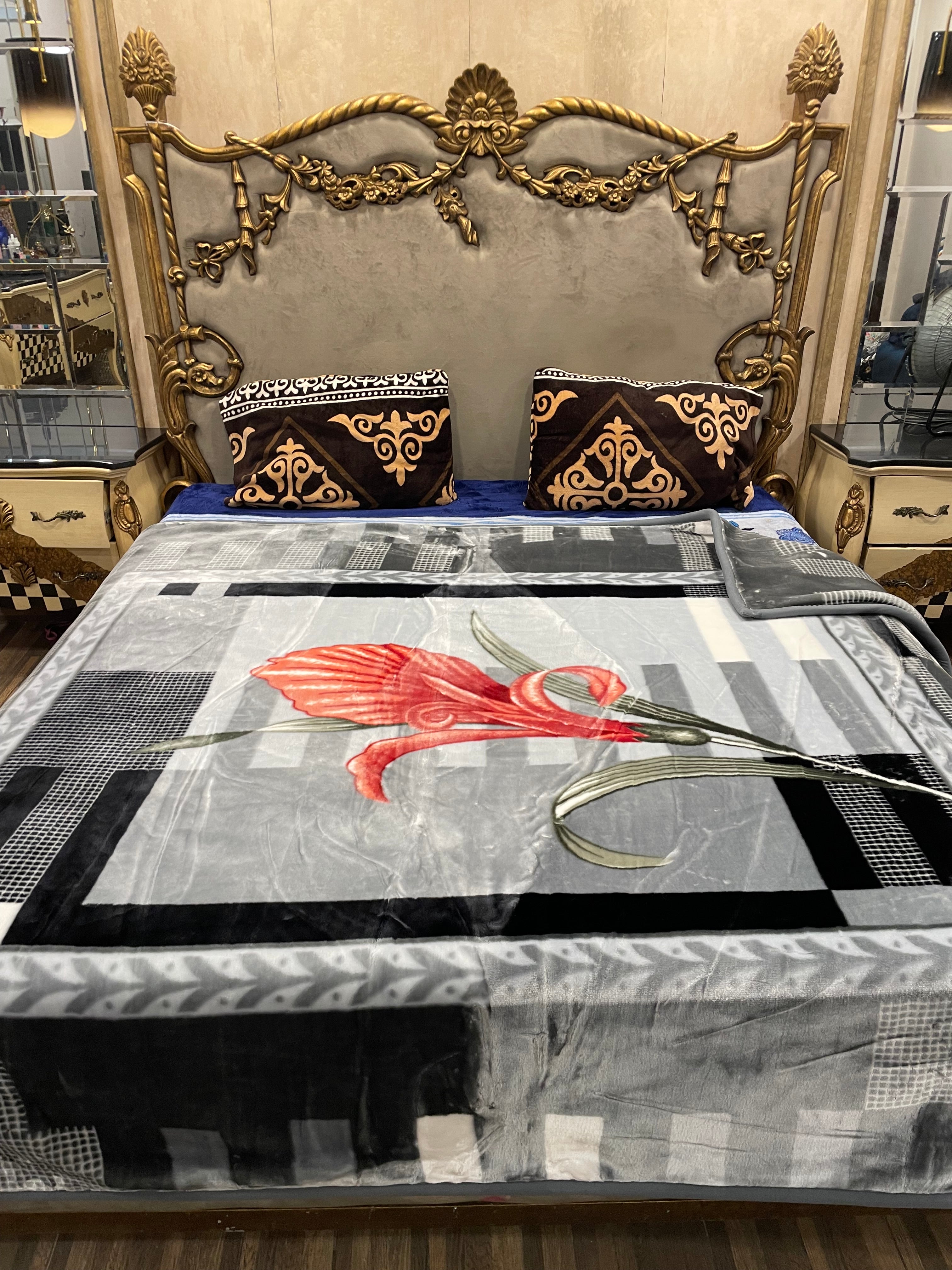 1️⃣ PC Spanish BLANKET/KAMBLE