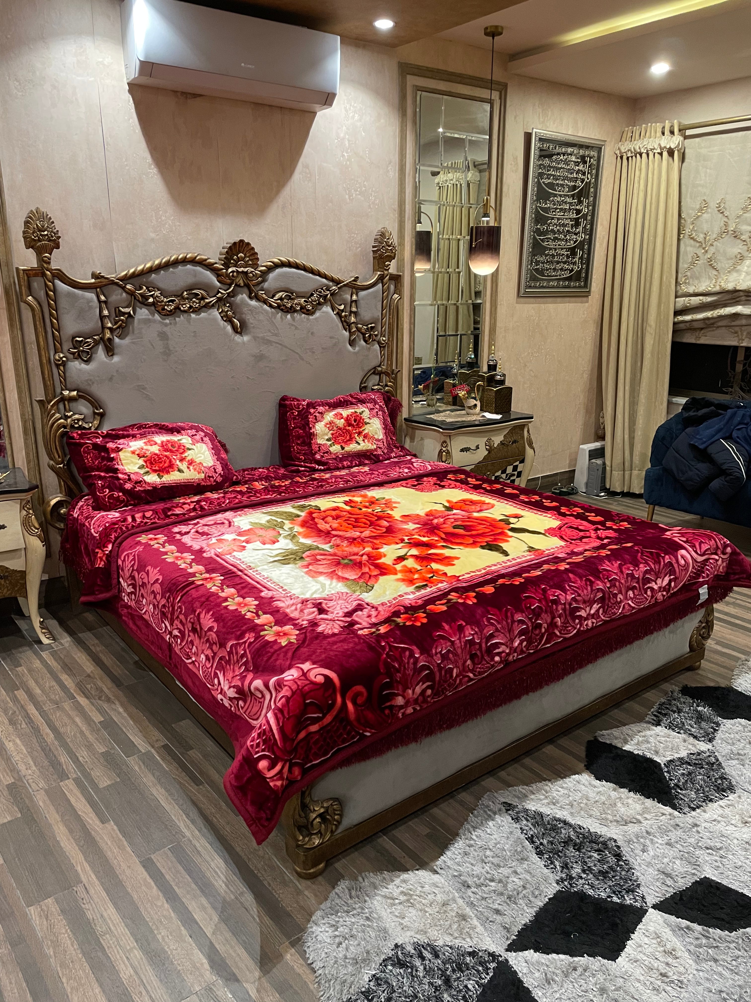 4️⃣ PC Blanket/KAMBLE