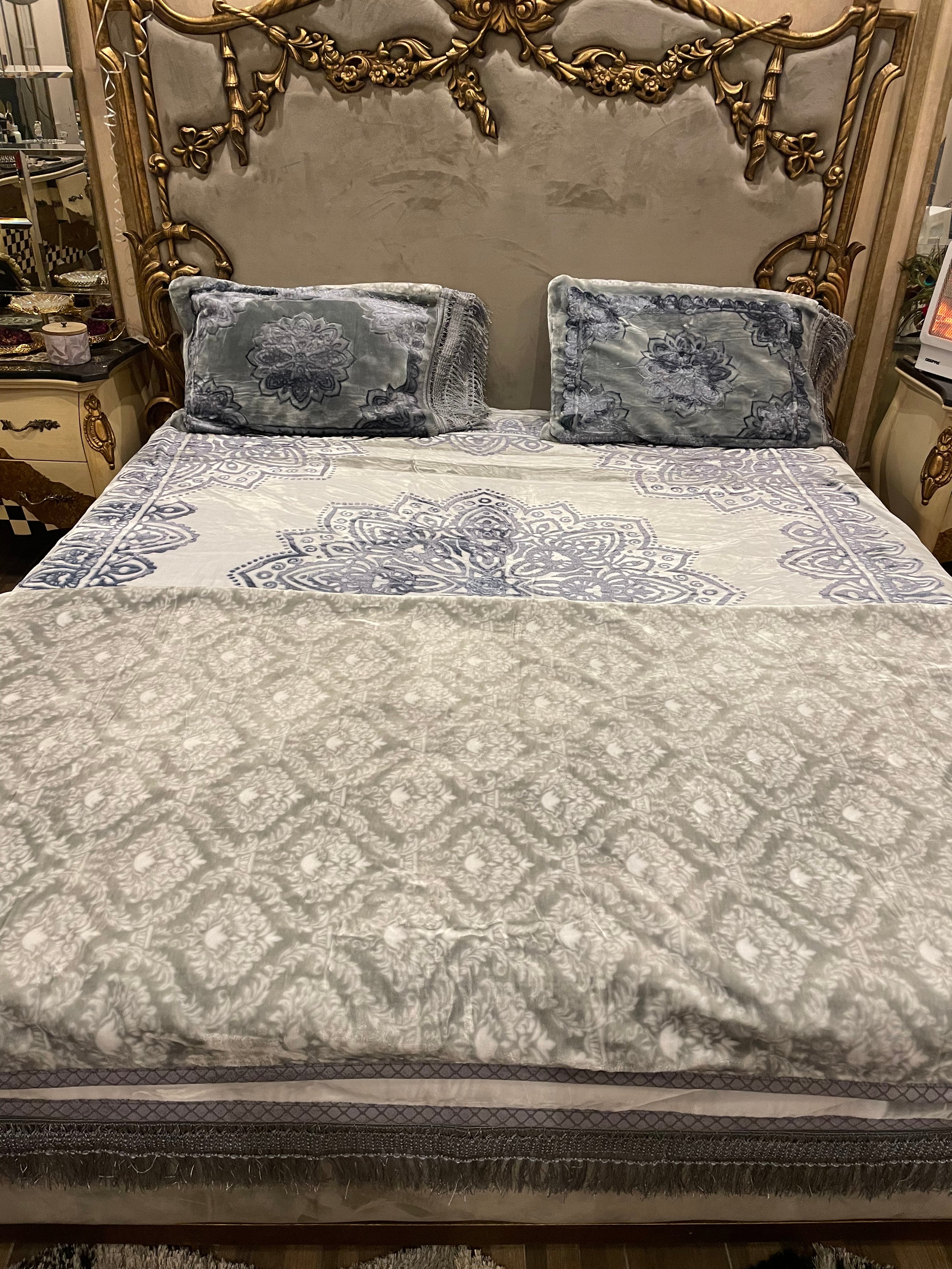 * 4️⃣PC Blanket/KAMBLE*