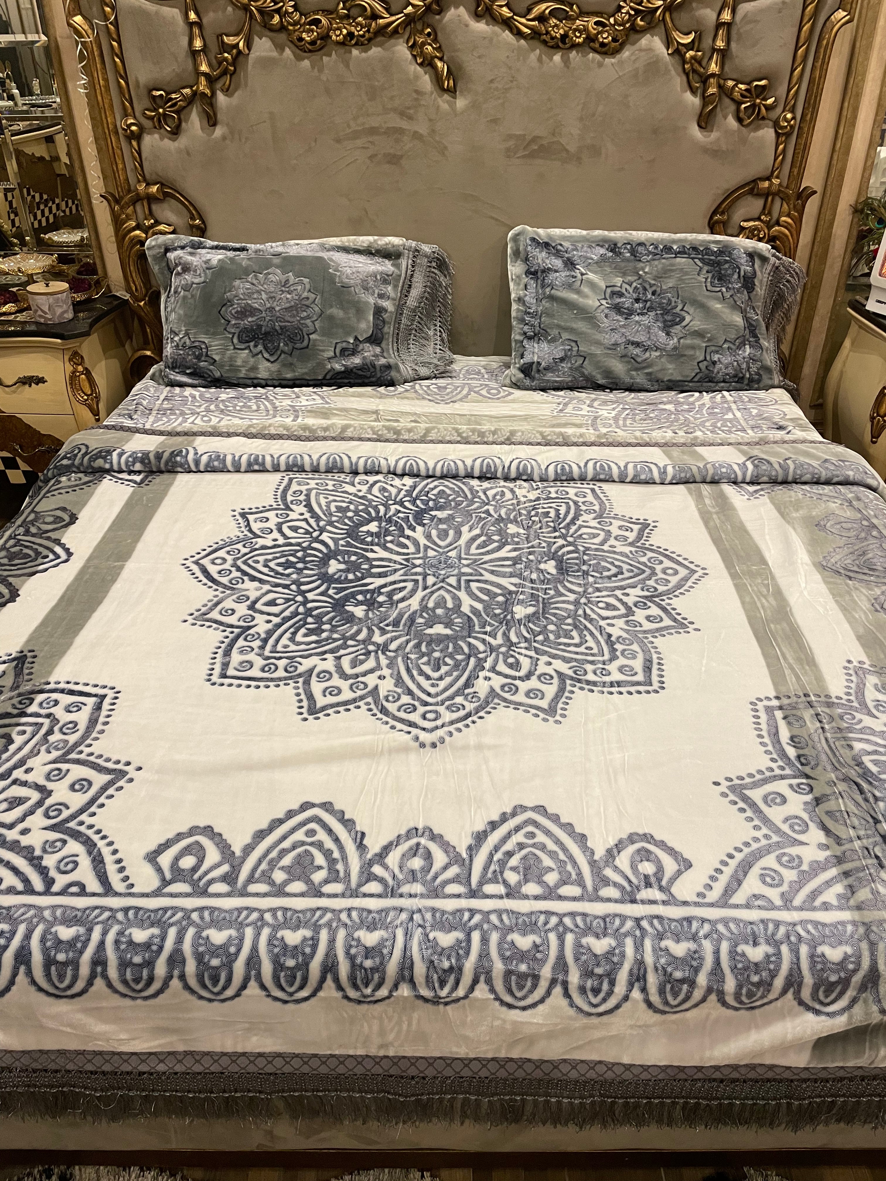 * 4️⃣PC Blanket/KAMBLE*