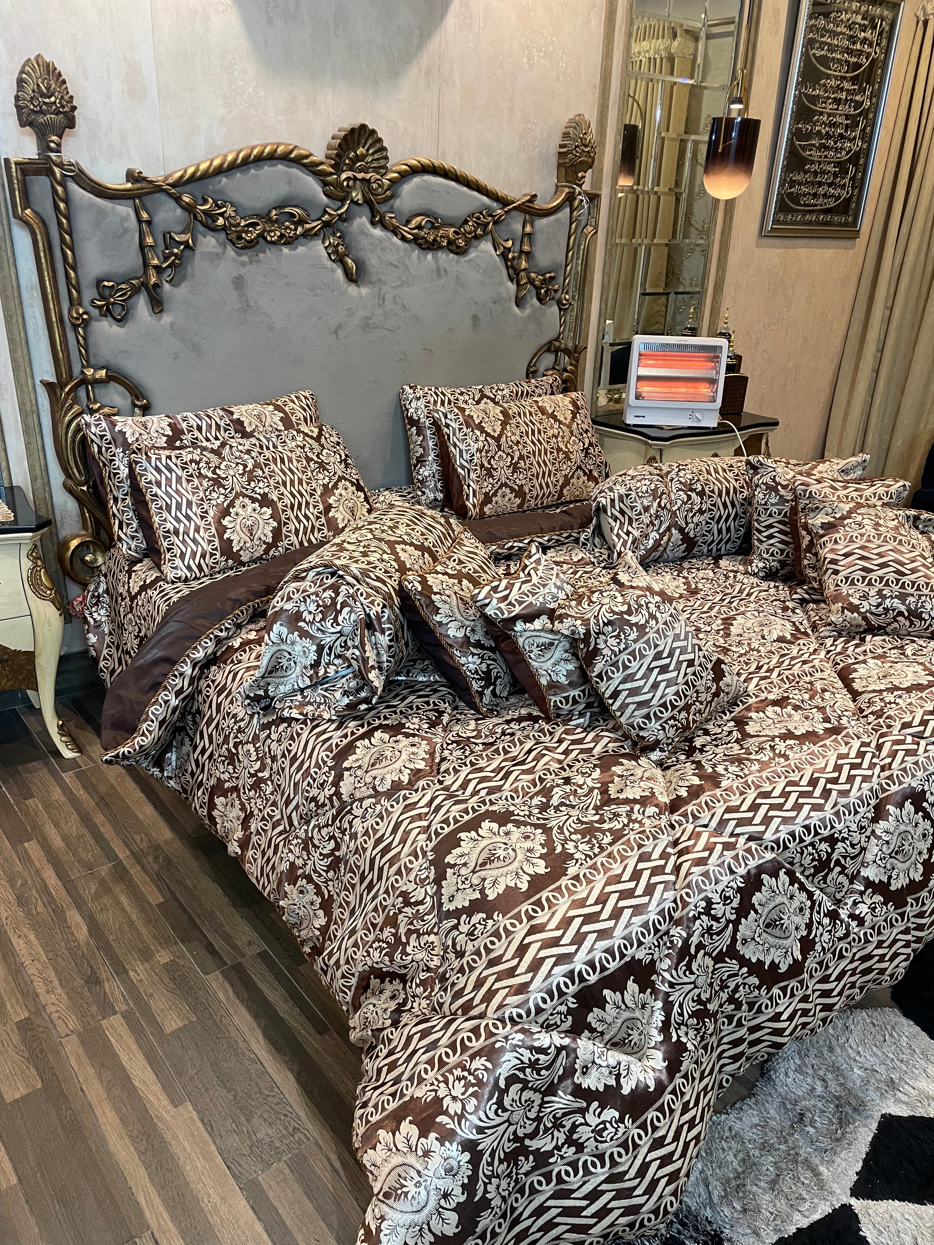 1️⃣4️⃣ piece silk velvet Duvet ( Razai) Set